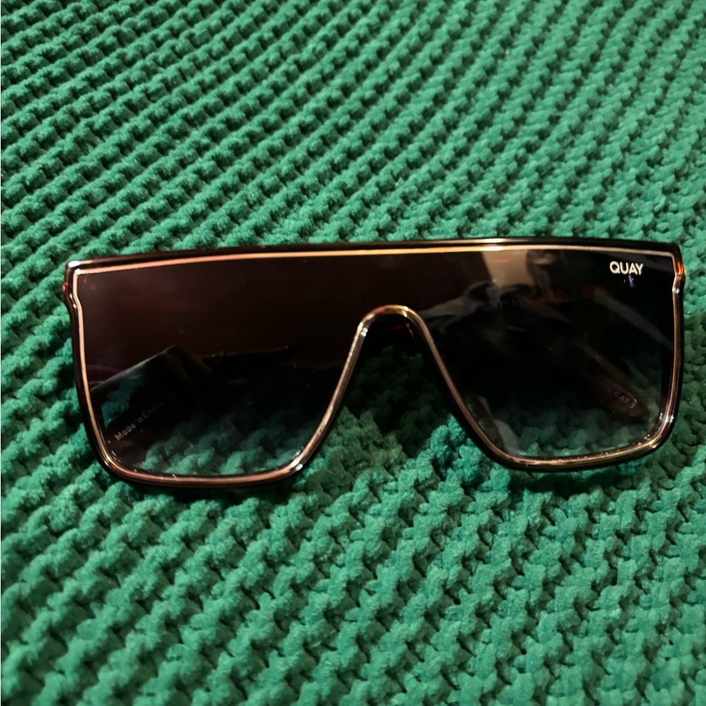 QUAY nightfall sunglasses